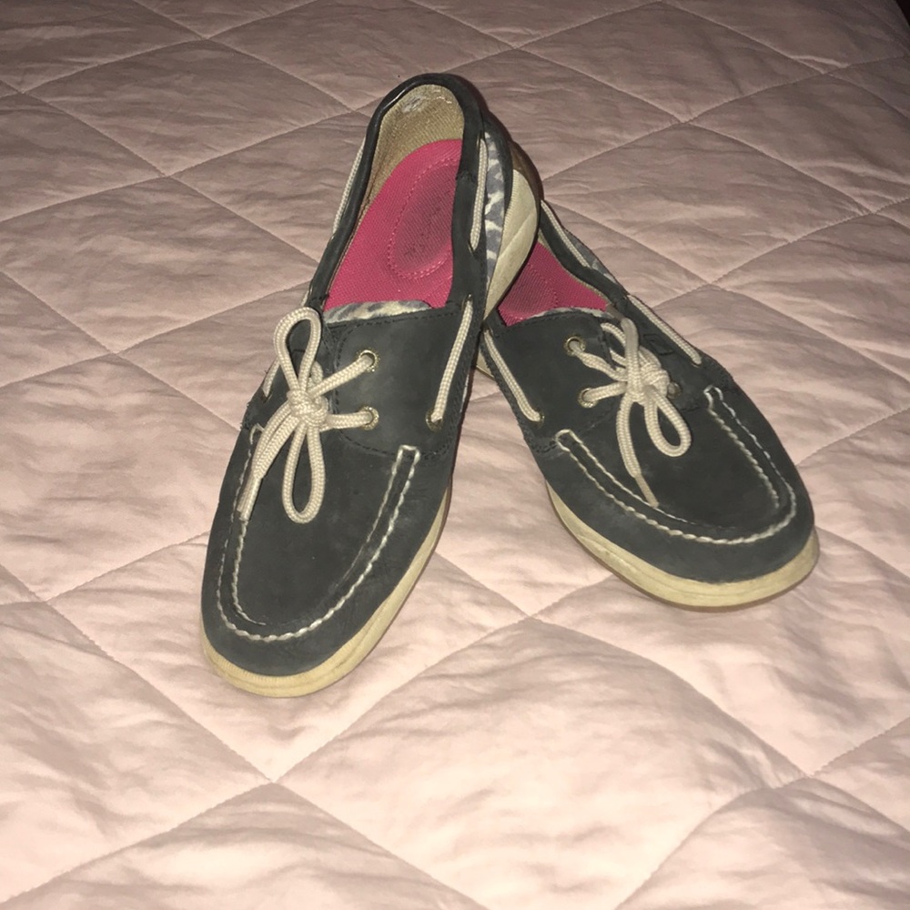 Black leopard print Sperrys